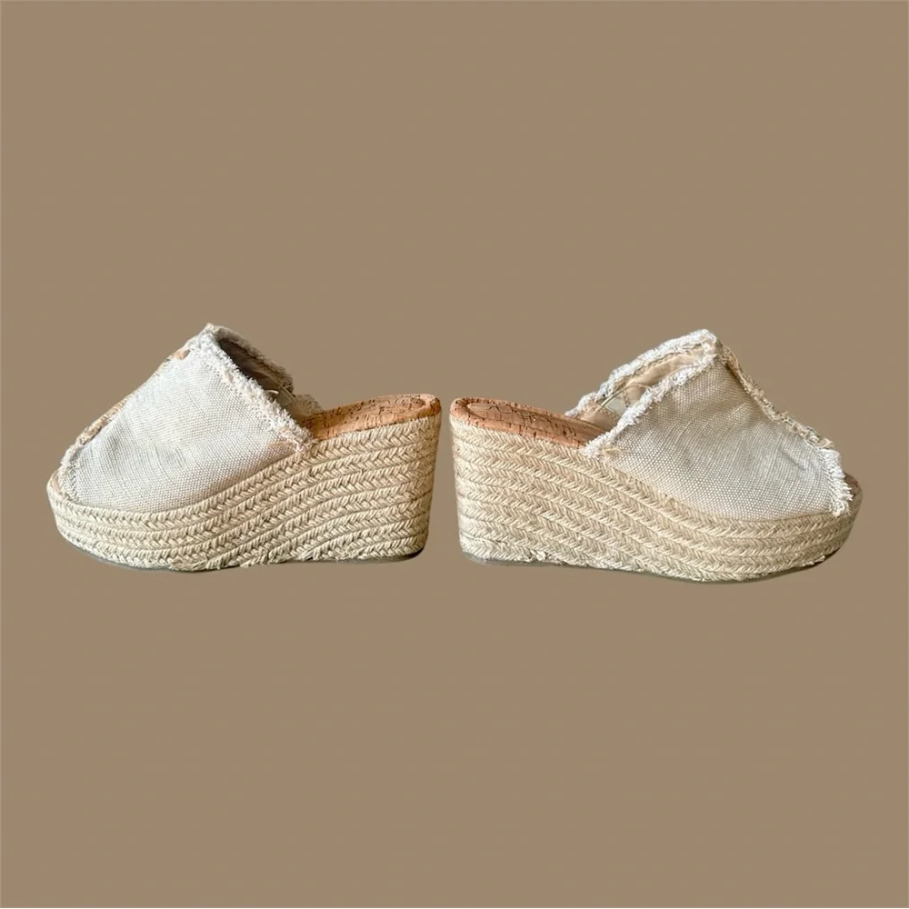 Sugar‎ Cream Platform Shoes